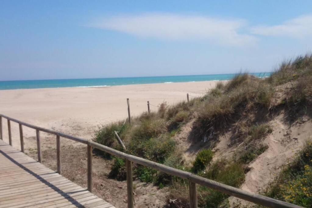 Uim Mediterraneo Poeta 5 Wifi Puerto de Sagunto Ngoại thất bức ảnh